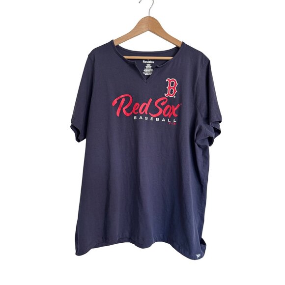 Boston Red Sox Fanatics Size 2X Womens Baseball Tee Shirt NWT - Picture 8 of 11